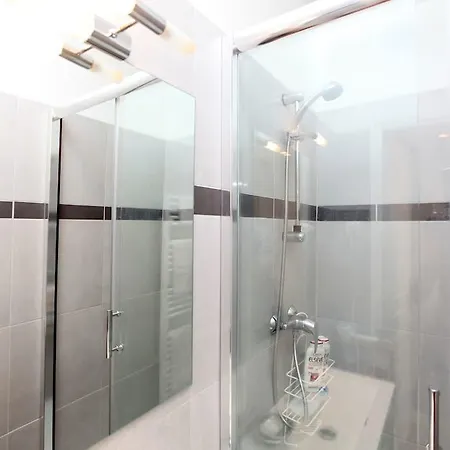 Appartamento Charming Apartment-canal St Martin-amazing Prices!